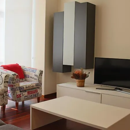 Estupendo Piso En El Casco Histórico De Apartamento Vigo